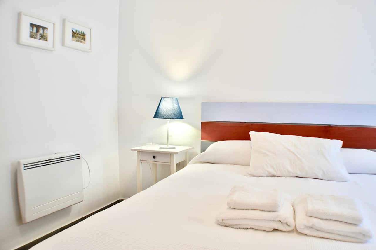 Acogedor Apt 8Pax 4Bdr 2Bth - Cozyhomesevilla1 외부 사진