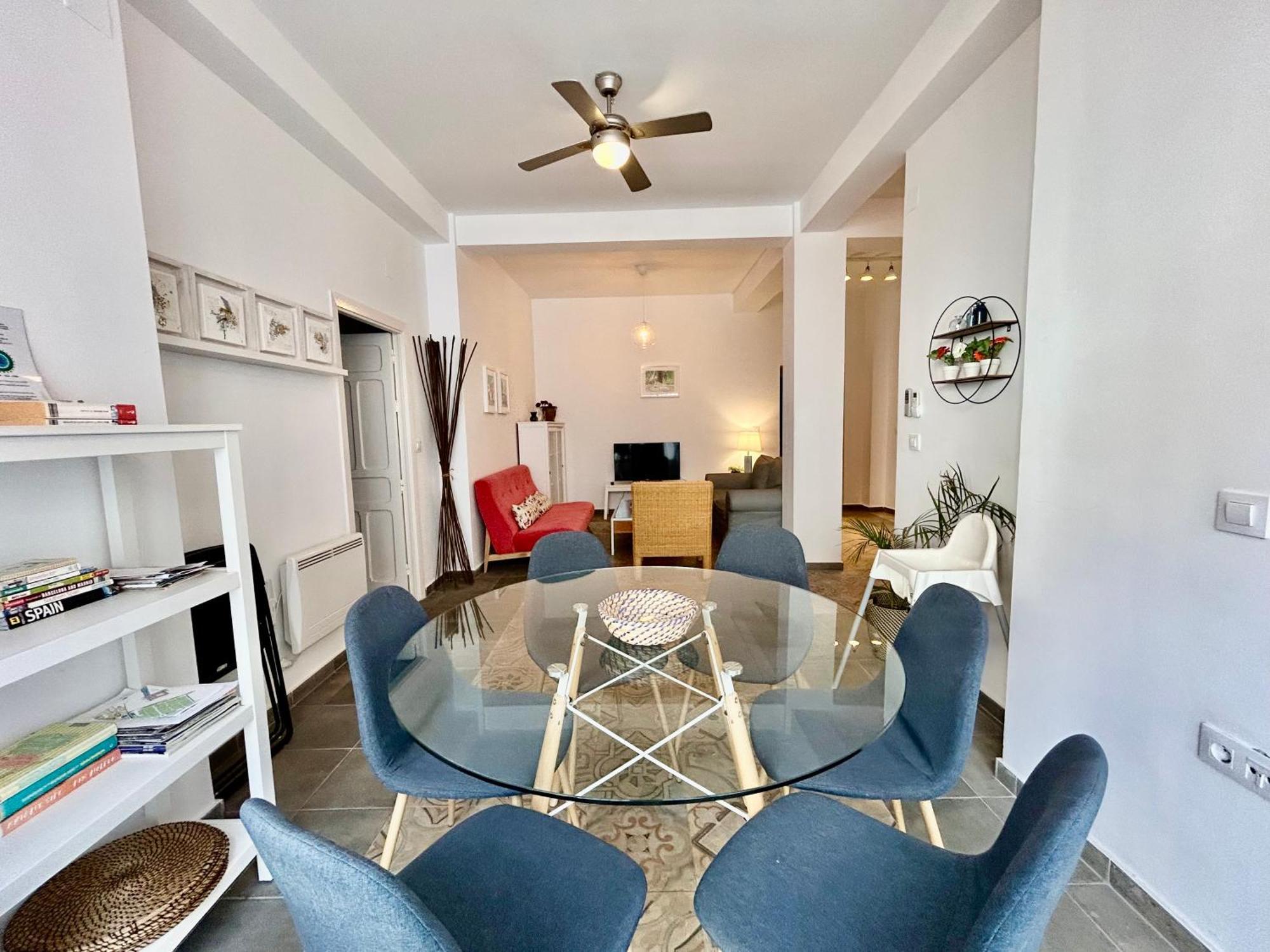 Acogedor Apt 8Pax 4Bdr 2Bth - Cozyhomesevilla1 외부 사진