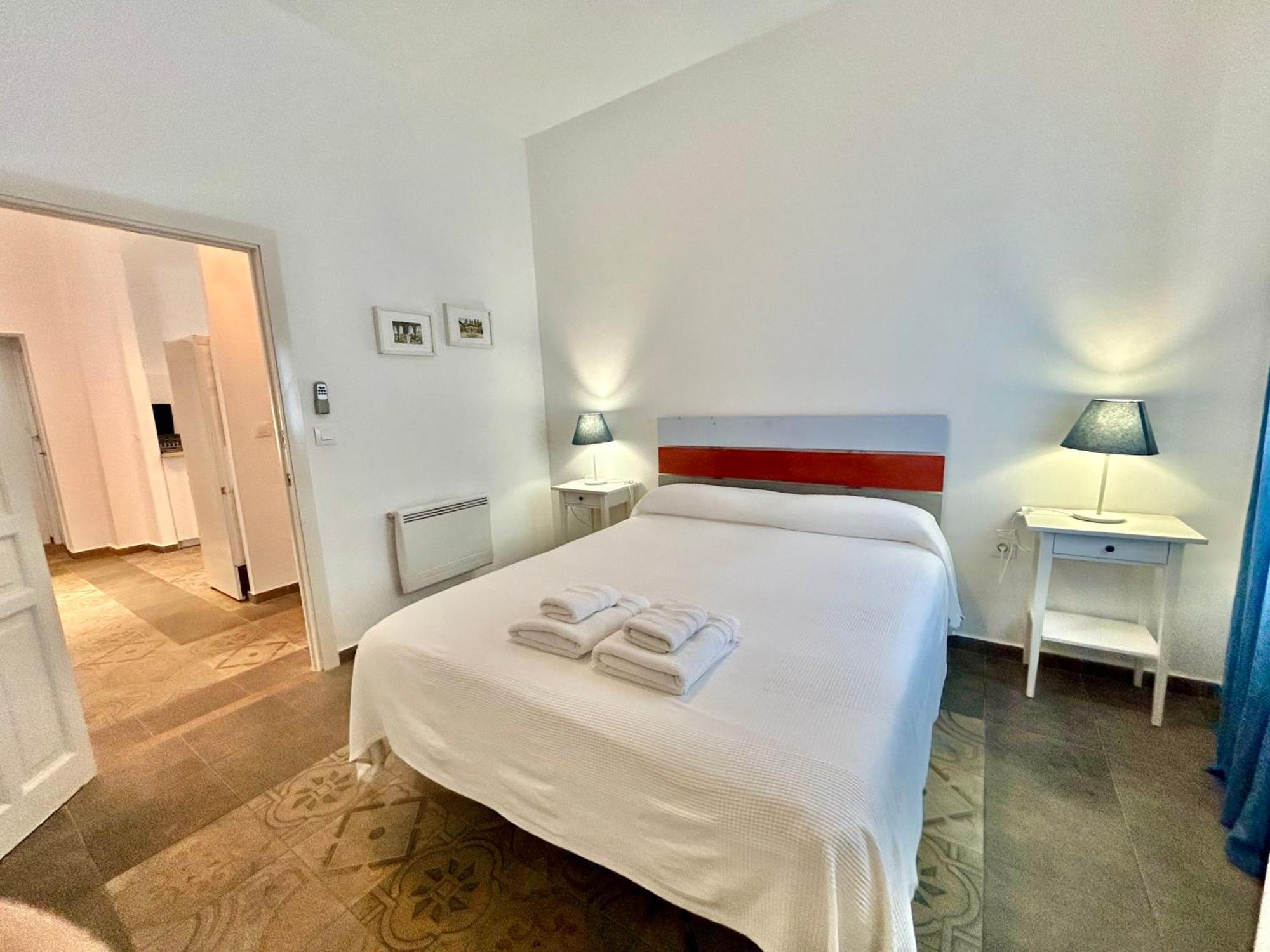 Acogedor Apt 8Pax 4Bdr 2Bth - Cozyhomesevilla1 외부 사진